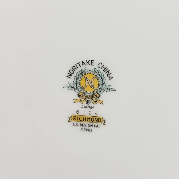 Noritake Richmond 10" Oval Serving Bowl White Base Gold Etched Band Elegant - Picture 9 of 12